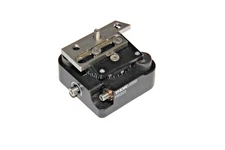 THORLABS PR005 8-32 & 4-40 Taps Compact Rotation Stage with Fine Adjustment