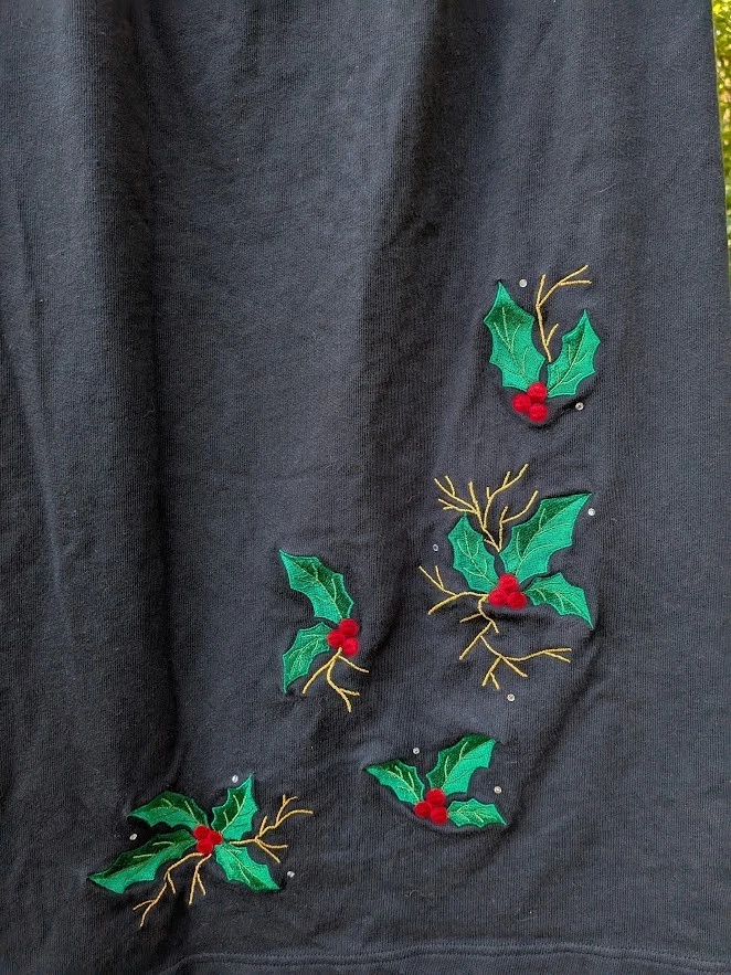 Vintage Women's Quacker Factory Skirt Size S Holiday Christmas Embroidered Holly - Image 2 of 4