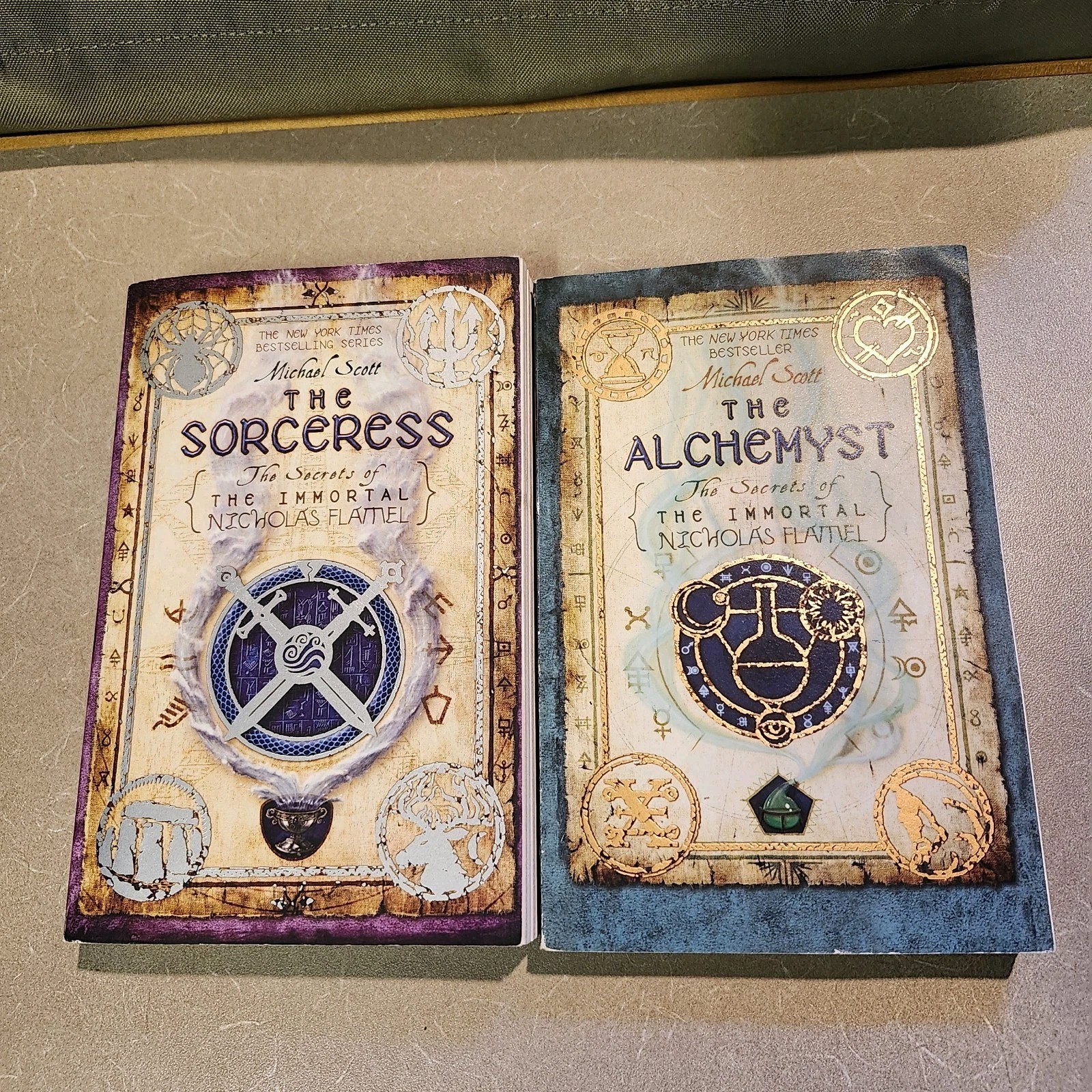 Picture 2 of 4