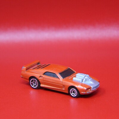 2005 Hot Wheels Rivited Orange HW McDonald's AcceleRacers 1:64