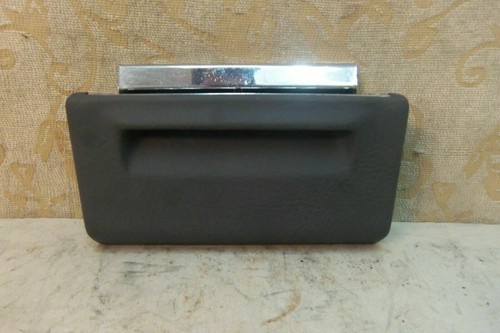 NOS GENUINE FORD GRANADA MK2 GREY DASHBOARD ASHTRAY # 82GB F04788 BAA