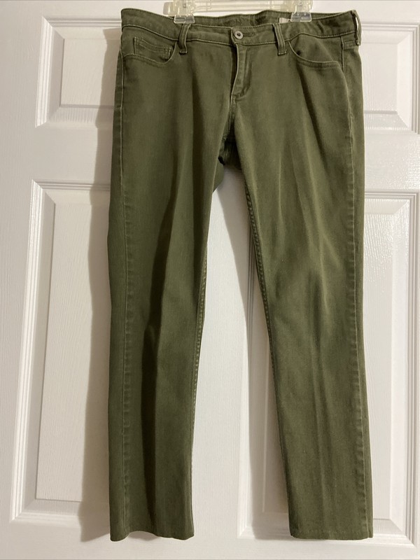 Arizona Jeans Co. - Khaki - size 11