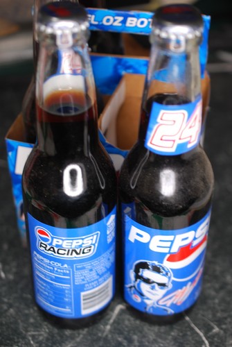 1999 Jeff Gordon # 24. PEPSI -4 Pack Unopened 12oz Bottles & Cardboard Carrier - Picture 2 of 4