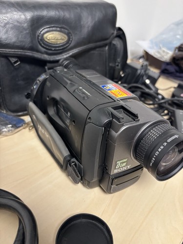 Sony Handycam CCD-TR511E Camcorder - 8mm Video Camera Recorder 72x Zoom - Bild 12 von 20