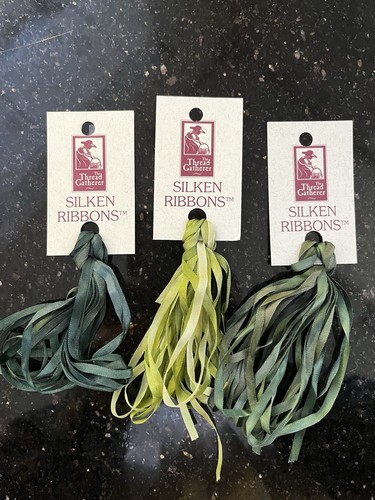 Thread Gatherer Silken Silken Ribbons 4mm 4yd greens LOT - Picture 1 of 2