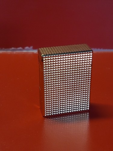 Superbe Briquet St DUPONT BSP Pointe de diamant Pl Or Fonctionne tient la charge - Foto 4 di 11