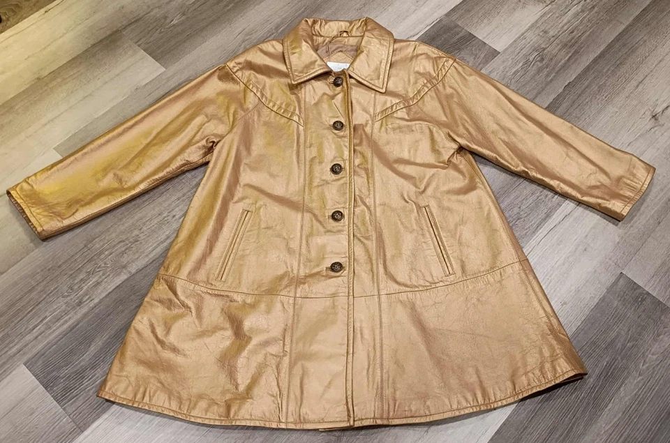 Women's Vintage Retro Glam Allison Woods Metallic Gold Leather Swing Coat Sz. M - Image 3 of 4