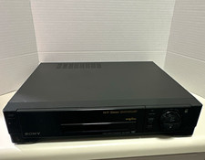 Sony SLV-760HF Hi-Fi Stereo VHS VCR Powers On Video Output Playback Untested