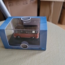 Oxford Diecast 76VWS012 OO Gauge VW T1 Samba Bus Sealing Wax Red/Chestnut Brown
