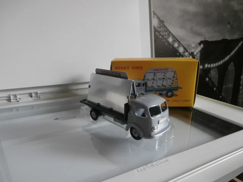 CAMION SIMCA CARGO MIROITIER DINKY TOYS ATLAS Réf 33 C - Photo 4/4