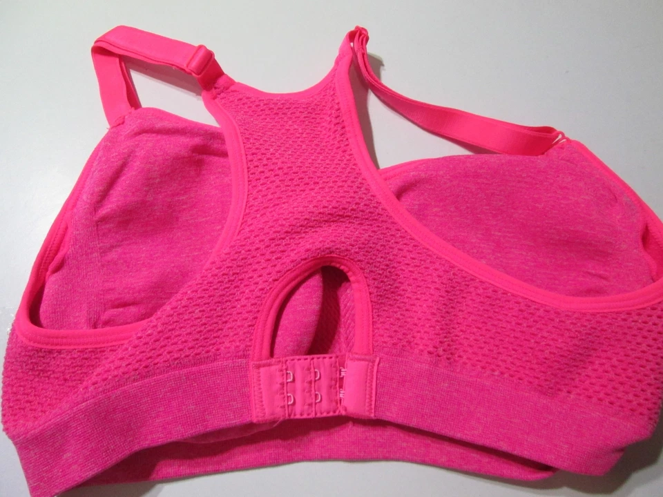 Sujetador Deportivo Marika Talla S Rosa Inalámbrico Forrado Espalda Corredora Ajustable Transpirable Logo Foto 2 de 4