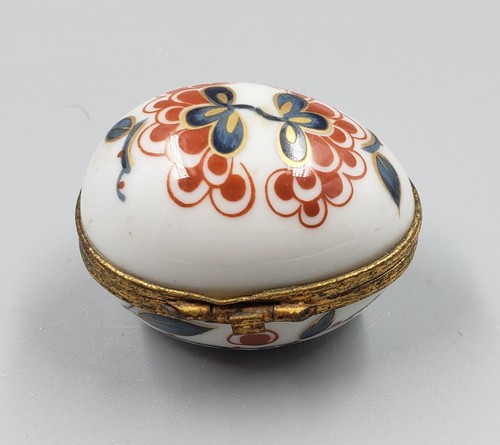 Vintage Schmuckschatulle Porcelaine de Paris France Ormolu Verschluss handbemalt eiförmig - Bild 2 von 7