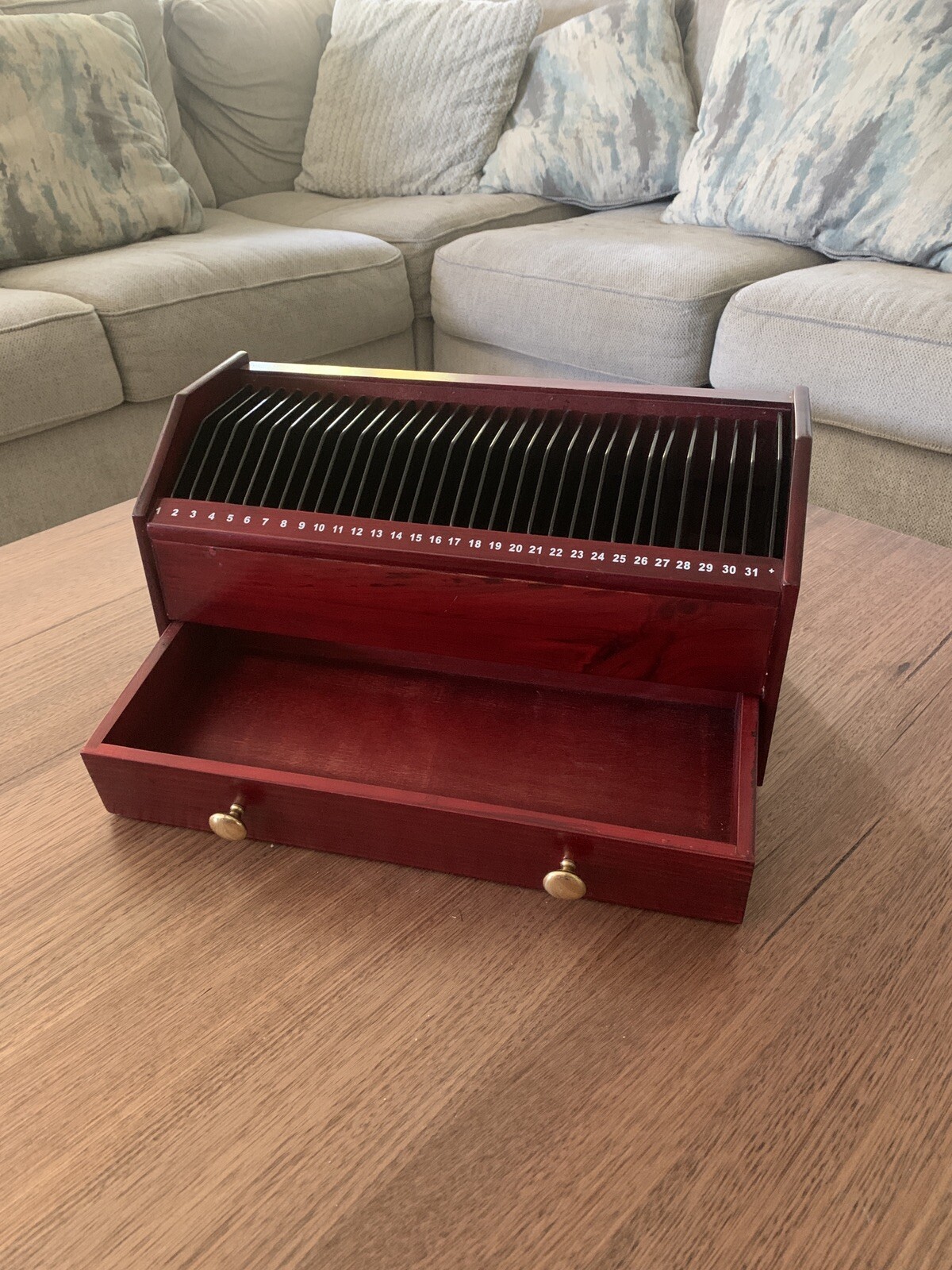 Picture 1 of 4