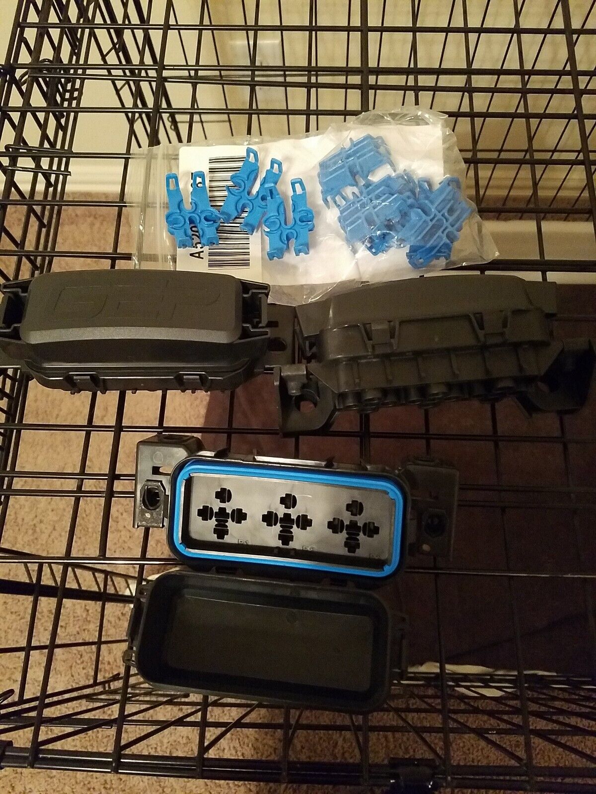 Picture 1 of 3