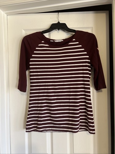 Cutter & Buck gestreiftes Virginia Tech Damenhemd Größe Large Hokies