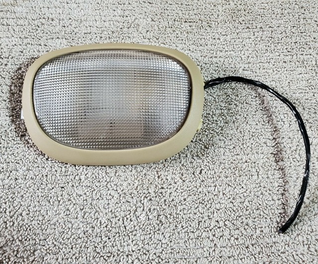 19982001 Dodge RAM 1500 Overhead Dome Light OEM Gray 04685242 R3 for