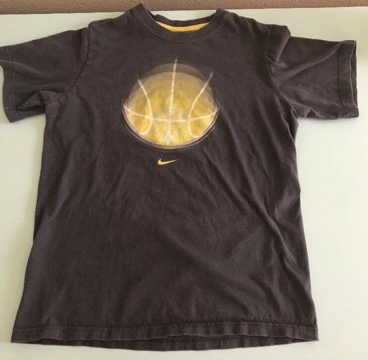 Nikebetterworld clearance t shirt