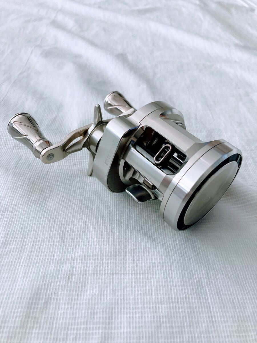 ダイワ ryoga 1016 左ハンドル ダイワ(DAIWA) RYOGA(リョウガ) 1016L(左ハンドル) ☆特別割引品