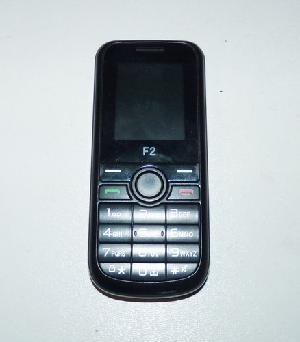 Téléphone mobile - Altice (SFR) F2 - Noir - Débloqué - Défauts SIM1 et batterie - Photo 2/5