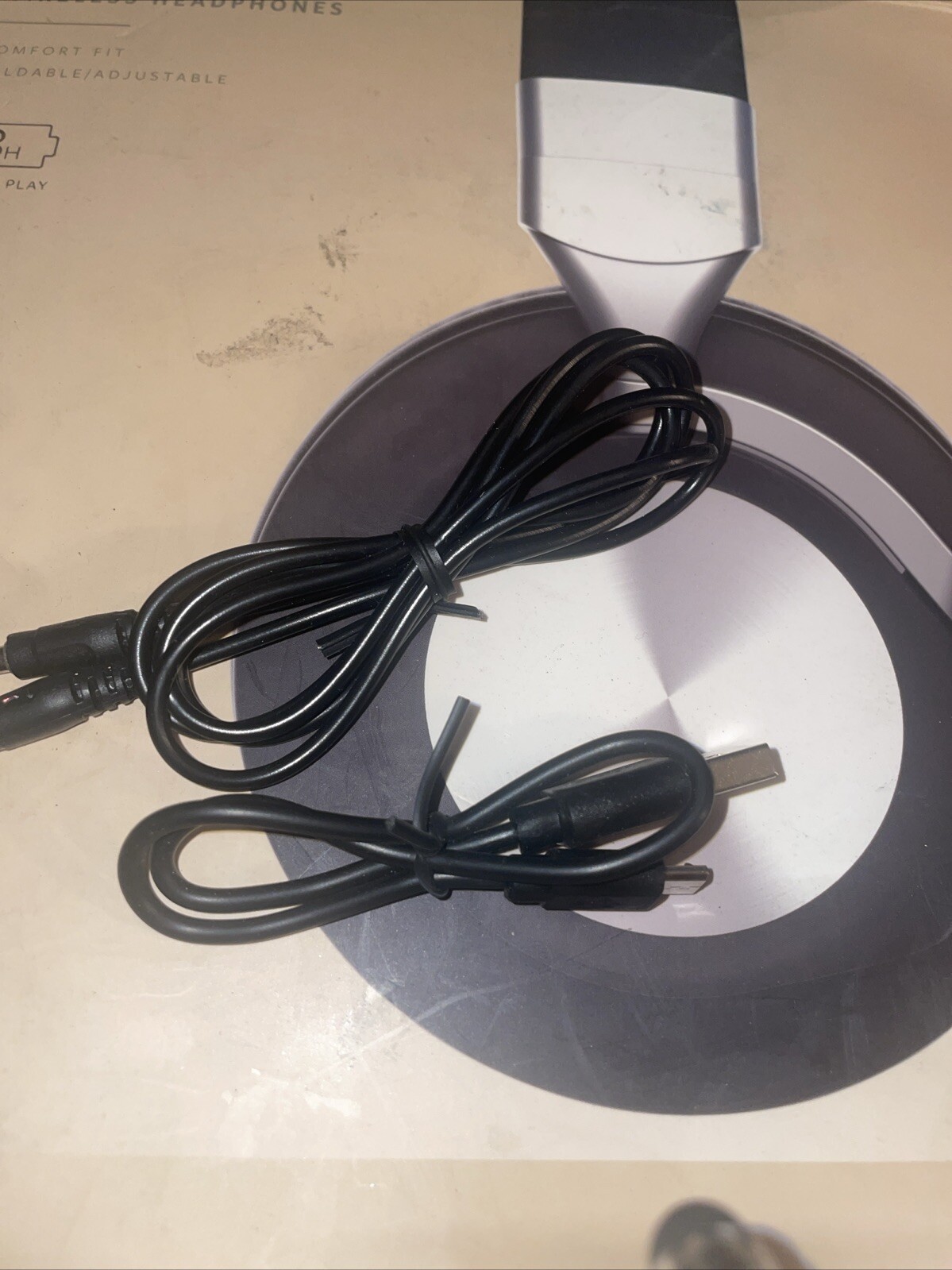 Ultra Comfort Wireless Foldable Headphones with Adjustable Fit  