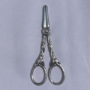 Vintage Mema Sweden Silver Plated Grapevine Small Sewing Scissors