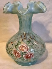 FENTON DECO FLORAL MULBERRY HAND PAINTED CONNOISSEUR COLLECTION VASE 2007