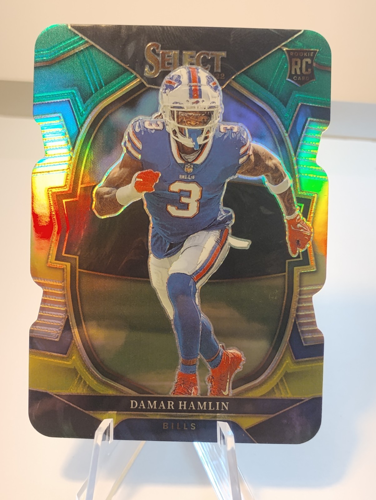 2022 Panini Select - Concourse Damar Hamlin #100 Green & Yellow Prizm Die-Cut...