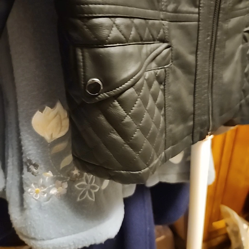 Chaqueta De Colección Giacca Gallery Mujer Lg Negra Imitación Cuero Acolchada Bolsillos Forrada Cremallera Foto 4 de 4