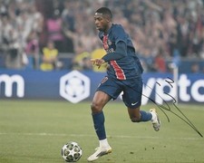 Ousmane Demb&eacute;l&eacute; Hand Signed 10x8 Inch PSG Photo Paris Saint Germain Dembele