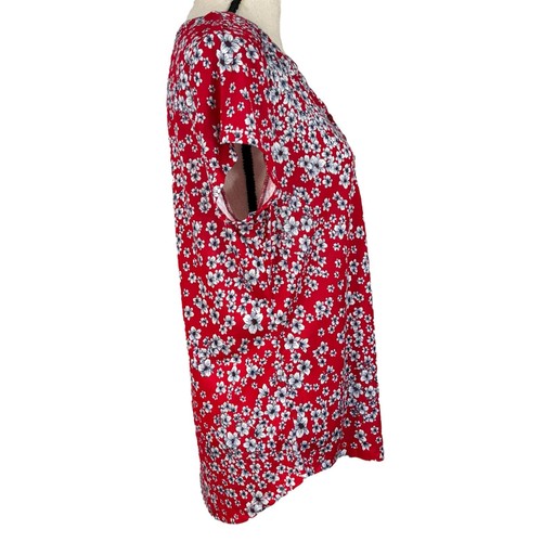 Liz Claiborne Medium Henley Tee Shirt Top Floral Cap Sleeve V-Neck Stretch Red - Picture 3 of 7