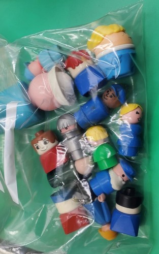 Vintage Tyco Blocks (4 Large Bags) And Bucket - Picture 5 of 6