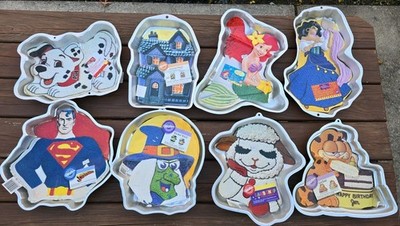 Vtg Wilton Cake Pans Lot Of 8 All Unused Aladdin Mermaid Superman Garfield Witch