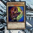 Yugioh Dark Magician LOB-EN005 Ultra Rare 25th Anniversary NM