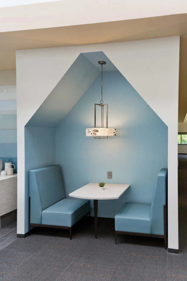 Candelabro de tambor Hinkley Lighting 3203 3 luzes 20"W 1 camada - Níquel - Imagem 2 de 4