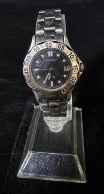 Seiko Quartz 50 Watch Womens Date 5 BAR Water Resistant Diver Silver Gold Tone