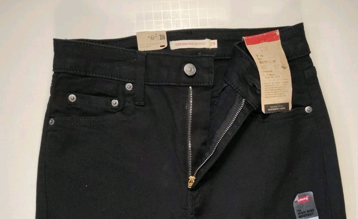 Picture 3 of 15