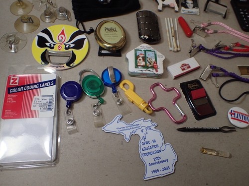 Lot Vtg Office Supplies Drawer Clean-Out Gadgets Knick Knacks Trinkets etc - Picture 14 of 21