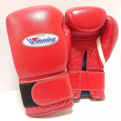 Winning Boxing Gloves MS-400 12oz boxing gloves Red from