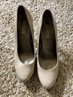 bandolino nude heels