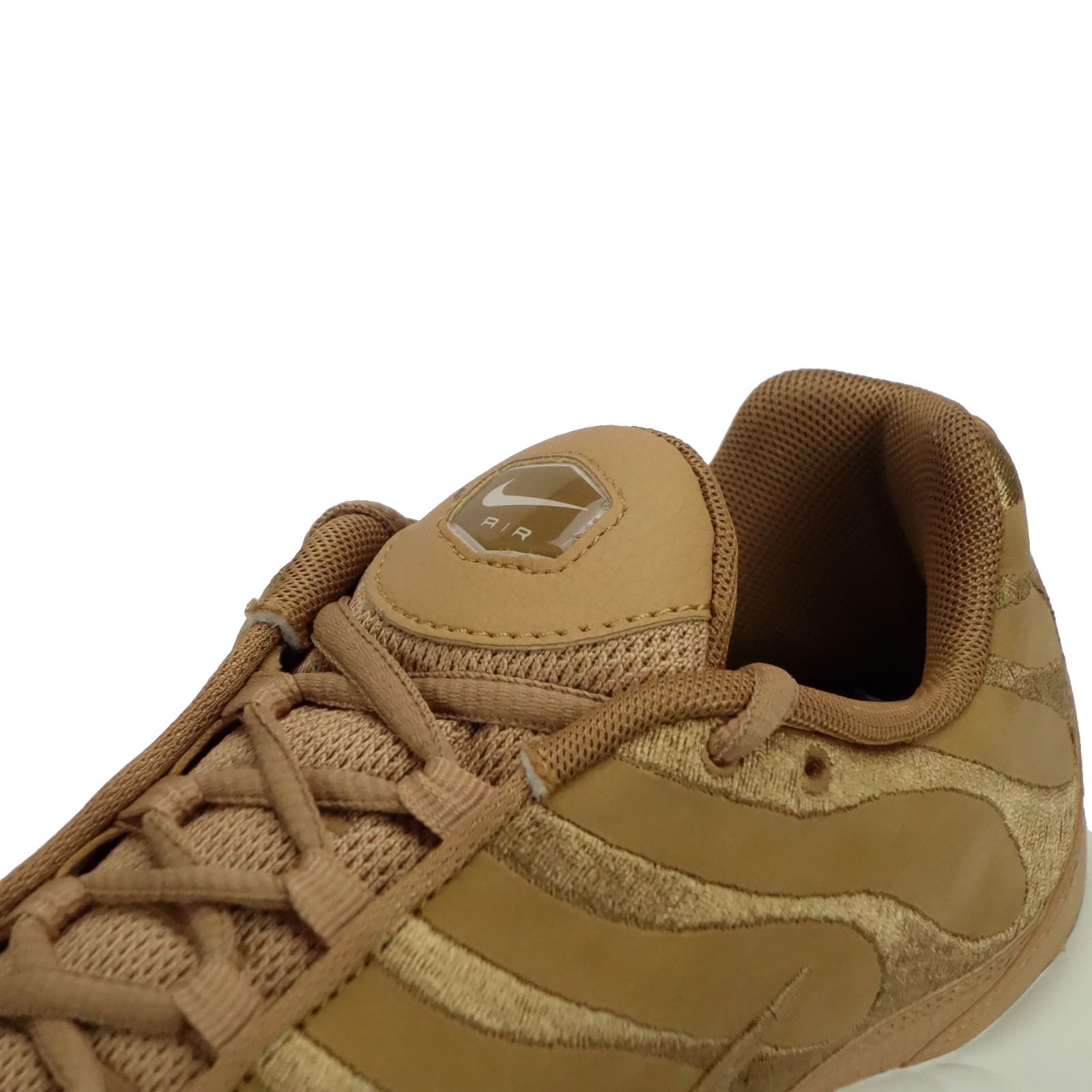 Nike Air Max Plus EF Tuned TN Men's Trainers in Flaux Wheat Men's Athletic Shoes Men's Shoes