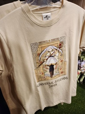 USJ Frieren Beyond Journey's End Graphic T-Shirt Shirt Gr.M Universal Studios