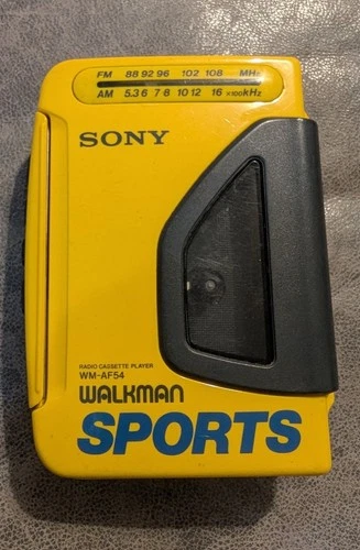 Sony Walkman Sports WM-AF54 Cassette Player AM/FM Vintage 1989 - Tested - Works