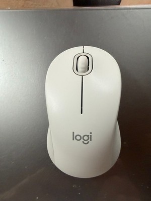 Logitech Signature M550 Wireless Mice - White