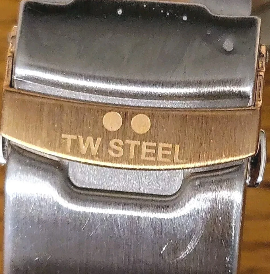 RELOJ AUTOMÁTICO TW ACERO. ESFERA MADREPERLAS CASI COMO NUEVA. CB126 EXTREMADAMENTE RARO  Foto 4 de 4