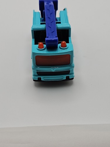 MATCHBOX Loose Snorkel Fire Truck (Sky Blue Version) - Picture 4 of 5
