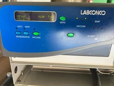 Labconco 7751020 FreeZone 4.5 Liter Console Freeze Dry System Built-in 10-port