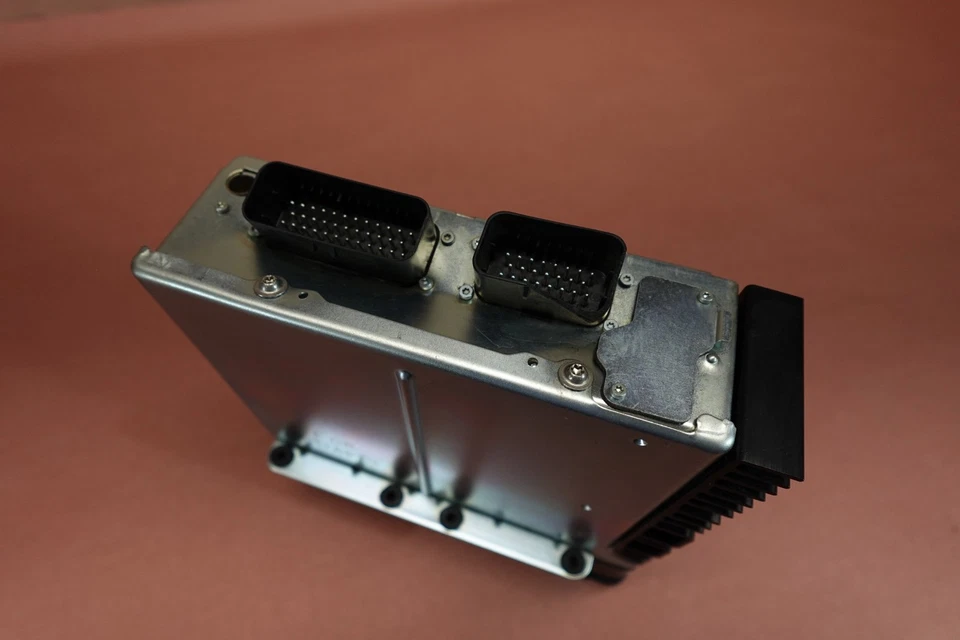 2012-2016 Harley Davidson FLHX Street Glide Radio Stereo Control Unit 76160-06 - Image 4 of 4