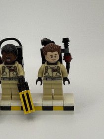 LEGO Ideas - Ghostbusters Ecto-1 - 21108 - Peter, Ray, Egon, Winston Minifigures