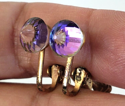 Vintage Crystal Heliotrope Points Gold Tone Sphere Clip Earrings 3/8" - Picture 1 of 9