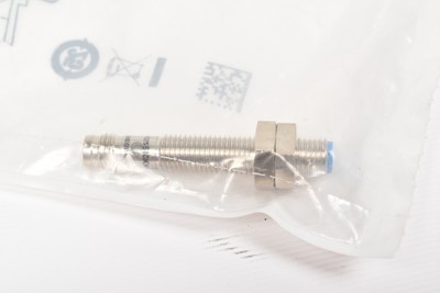 SICK IME08-04BPSZT0S - Induktiver Sensor - M8 PNP Sn 4mm - unbenutzt neuwertig O